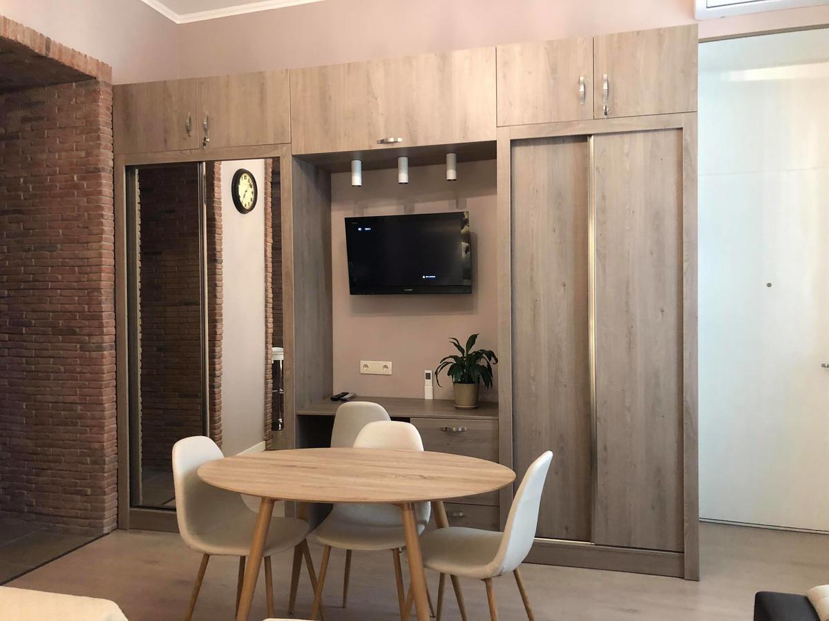 Old Tbilisi Metekhi One Room 외부 사진